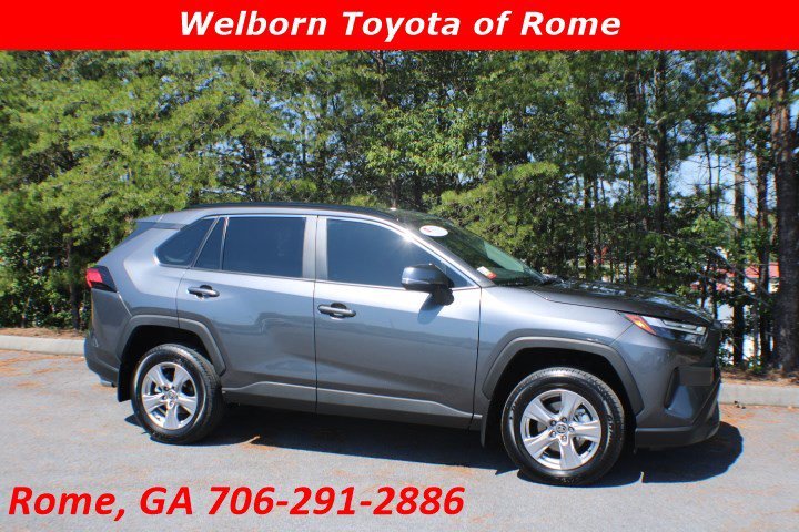 Used 2025 Magnetic Gray Metallic Toyota XLE image 1