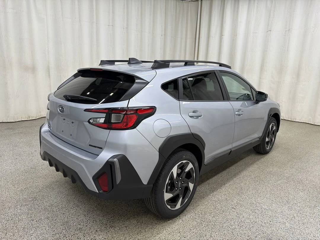 New 2026 Ice Silver Metallic Subaru Limited image 8