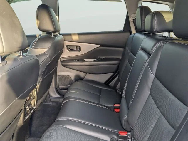 Certified Used 2020 Black Nissan SL image 17
