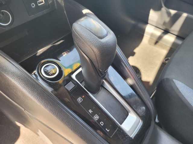 Used 2025 Black Nissan 1.6 SV image 20