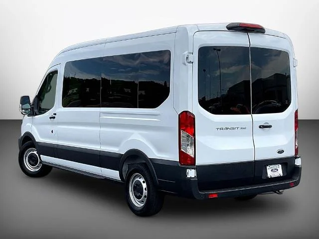 New 2025 Oxford White Ford Passenger Van XL image 38