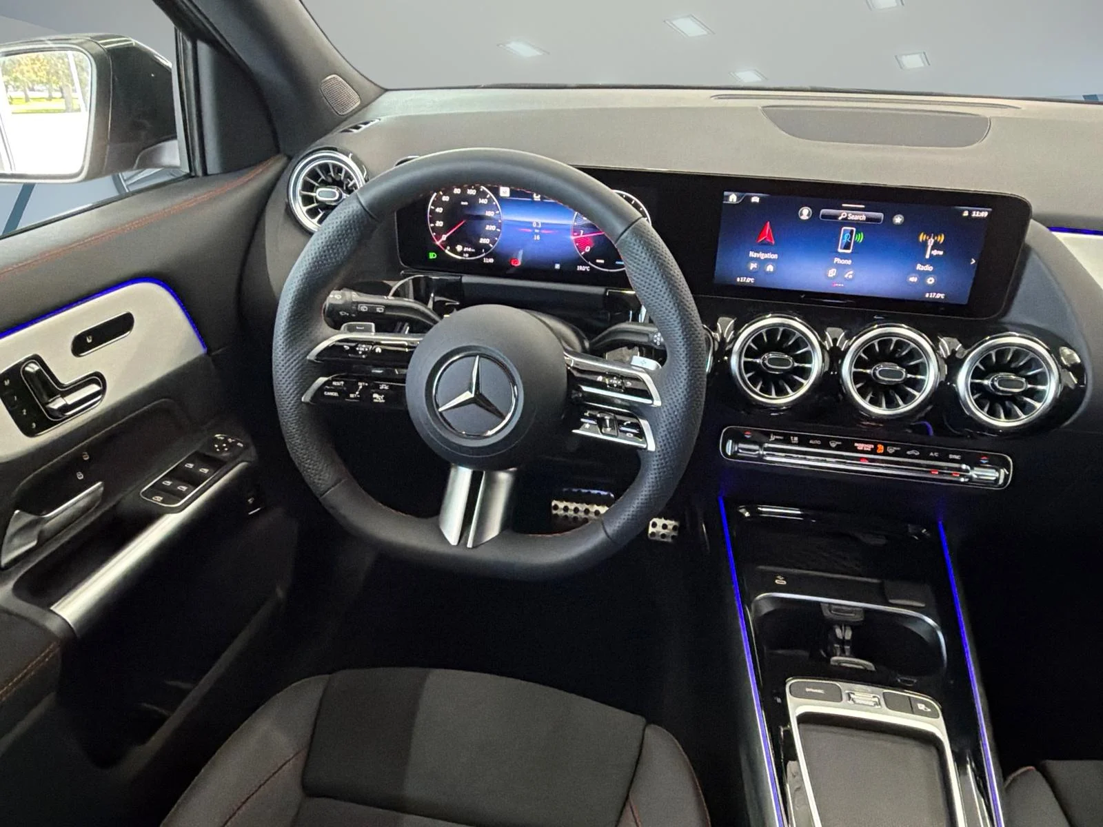 New 2026 Grey Mercedes-Benz GLA 250 4MATIC SUV image 24