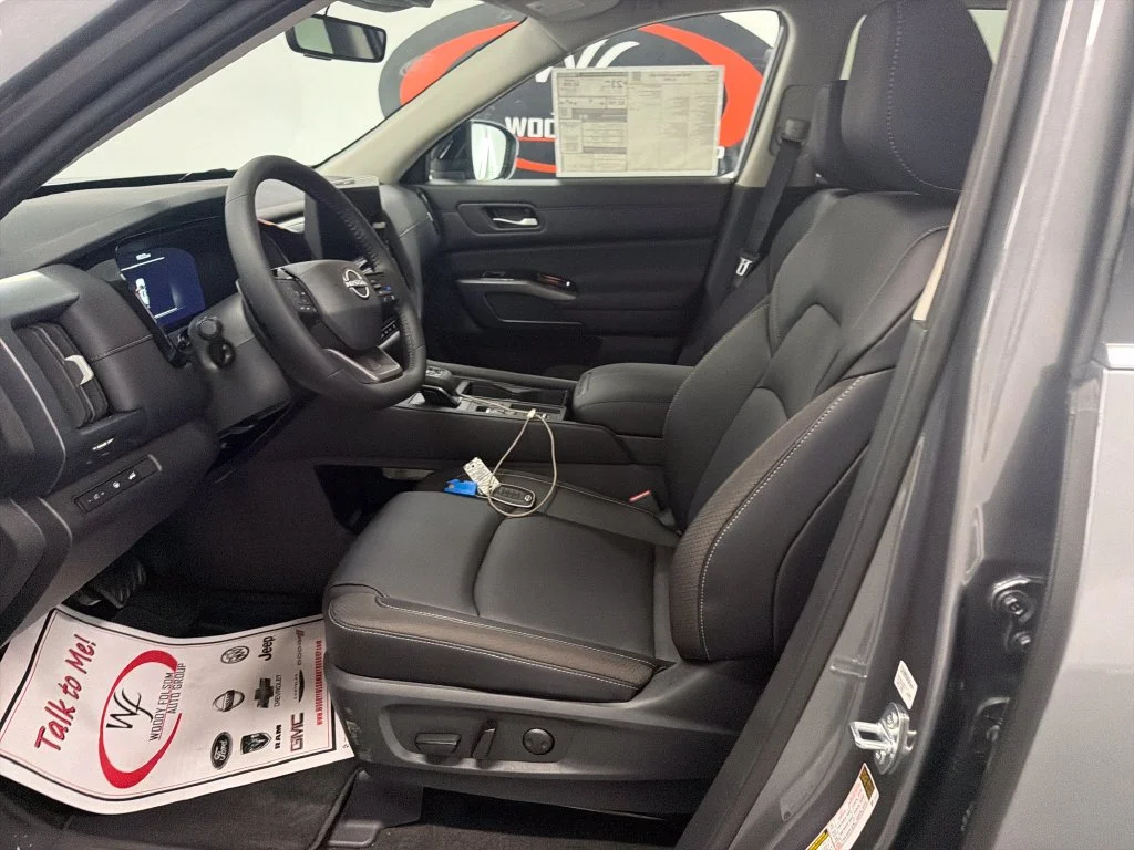New 2026 Gun Metallic Nissan SL image 11