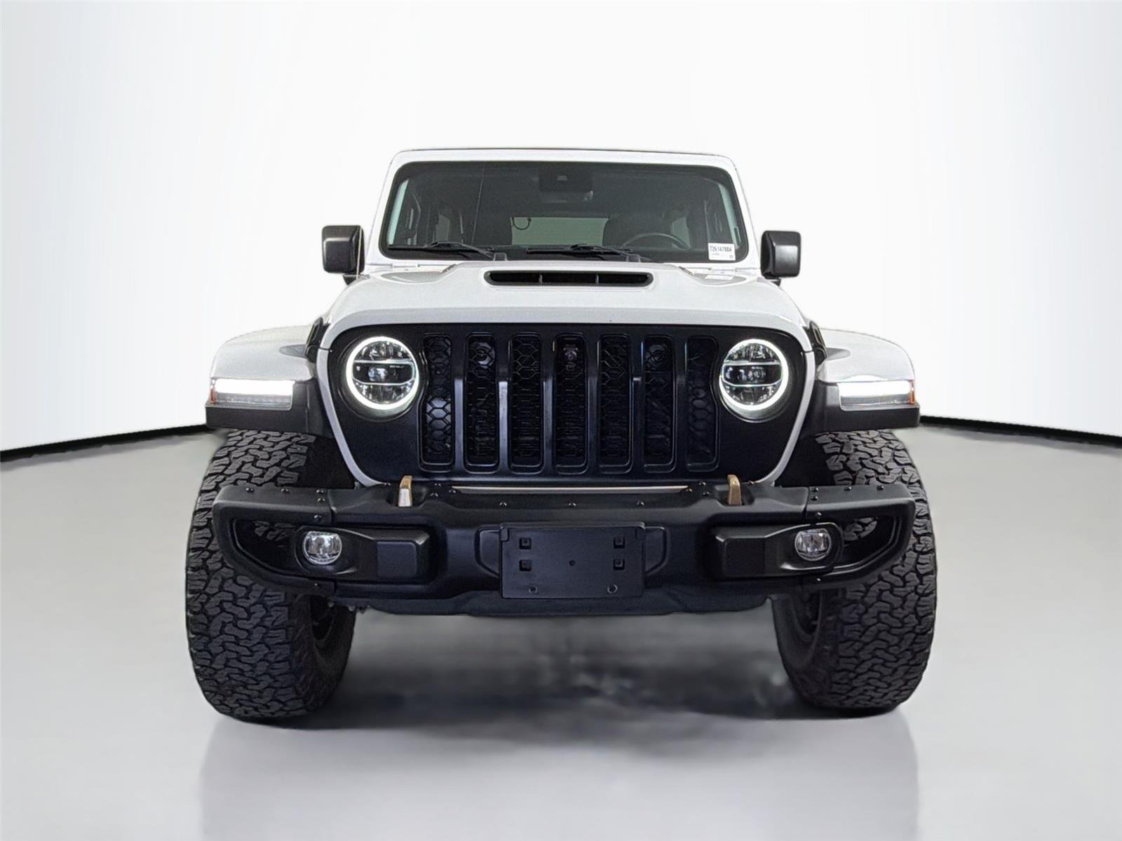 Used 2022 Bright White Jeep Unlimited Rubicon 392 image 2