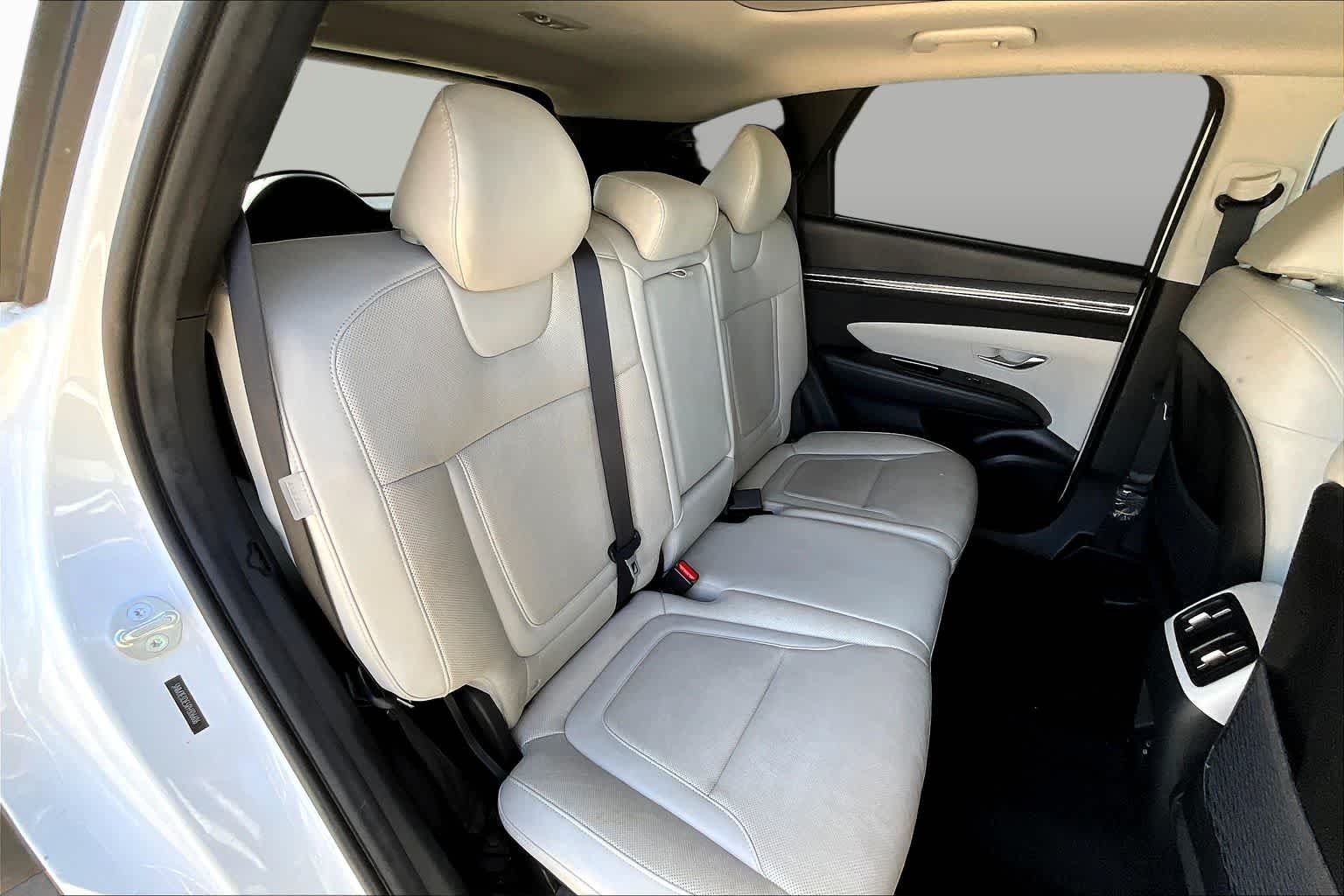 Used 2024 White Pearl Hyundai Limited image 20