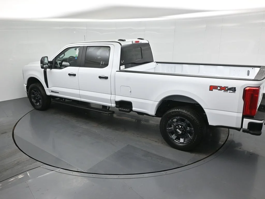 New 2026 Oxford White Ford XL image 36