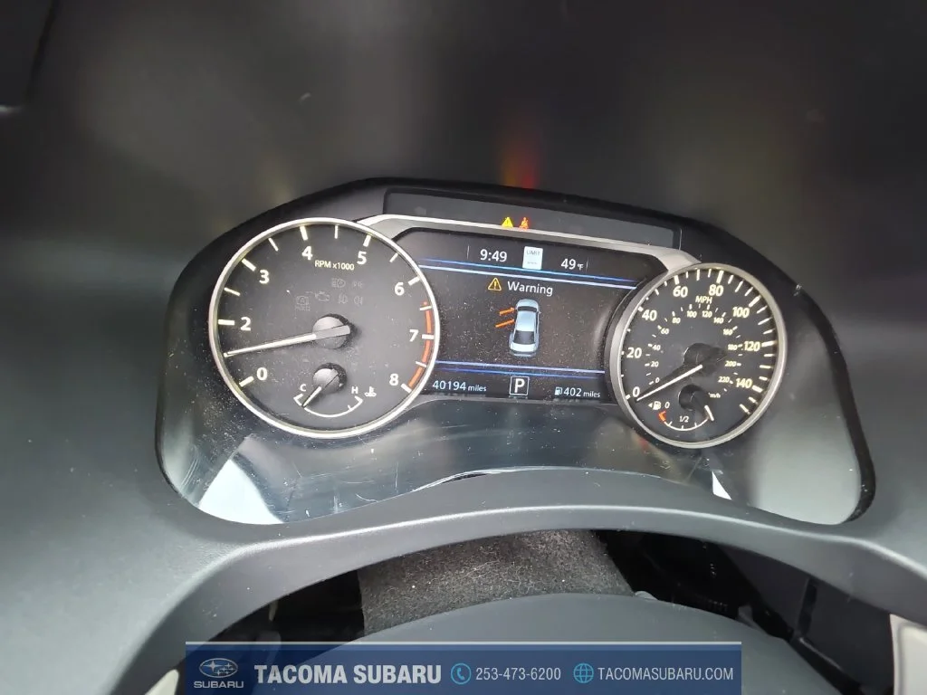 Used 2019 Black Nissan 2.5 Platinum image 14