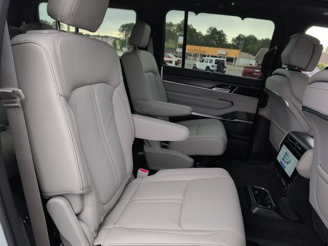2026 Jeep Grand Wagoneer Summit Obsidian - Photo 36