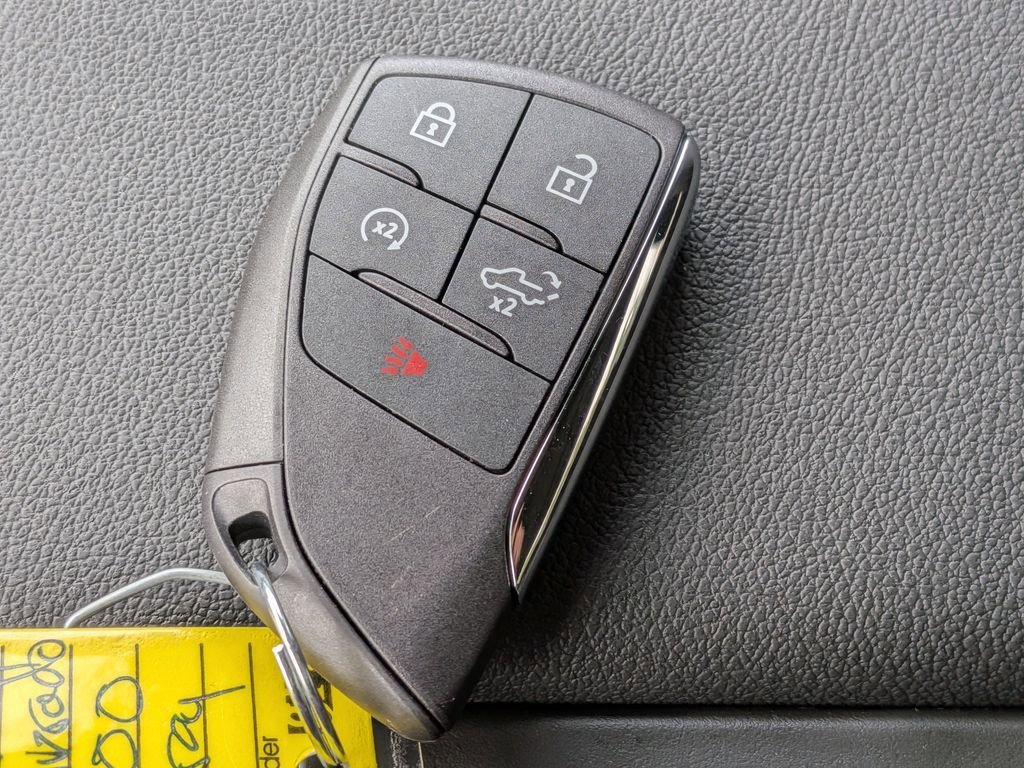 New 2026 Sterling Gray Metallic Chevrolet LT (2FL) image 27