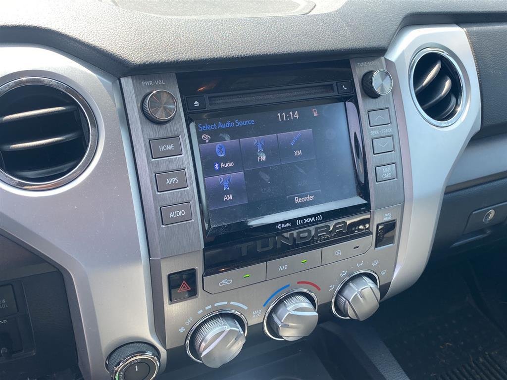 Used 2019 Cement Toyota SR5 image 4