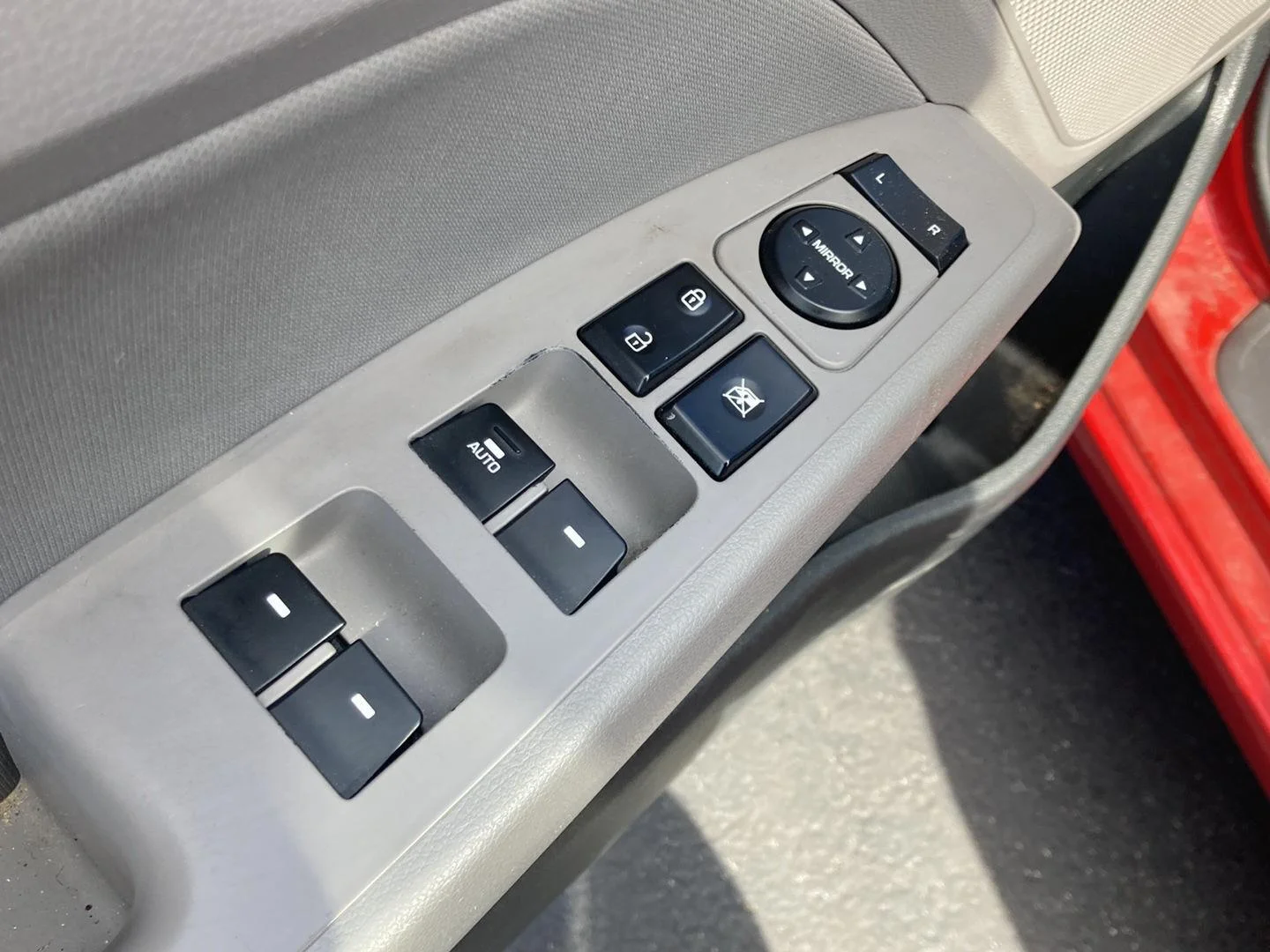 Used 2020 Calypso Red Hyundai Value Edition image 11