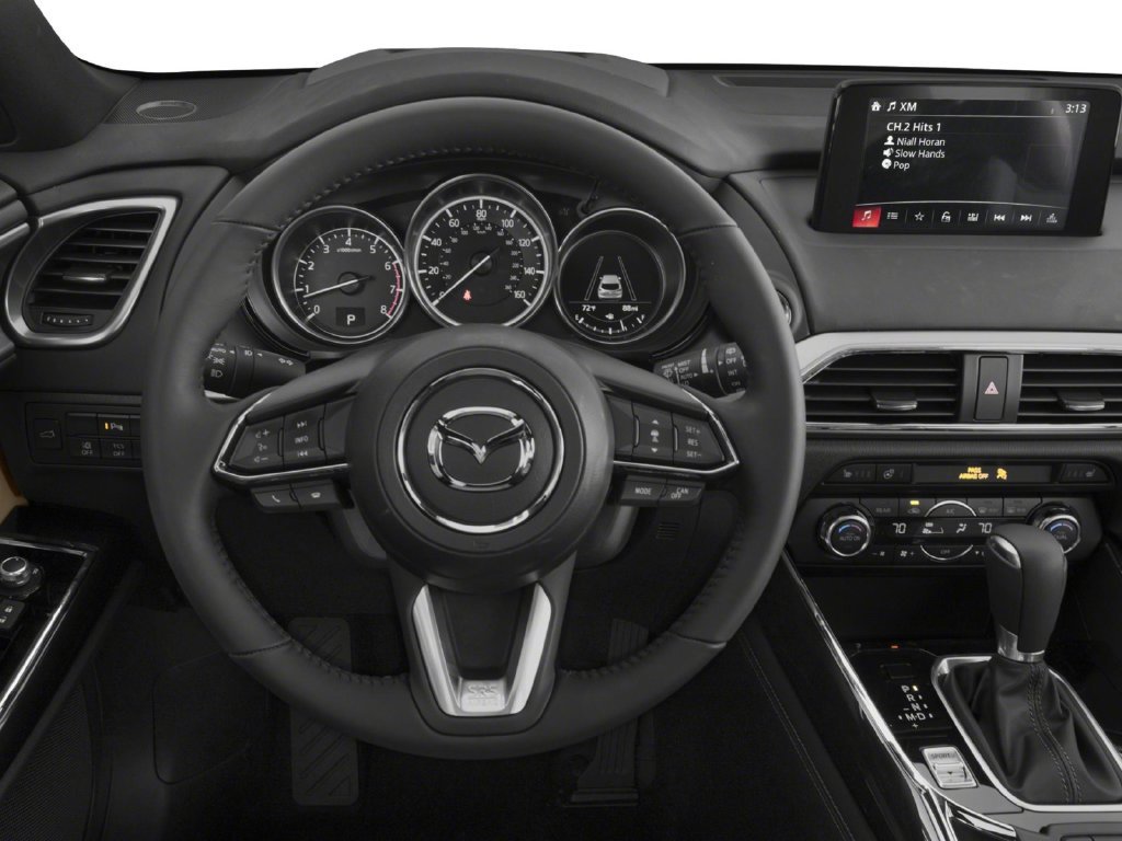 Used 2018 Gray Mazda Grand Touring image 4