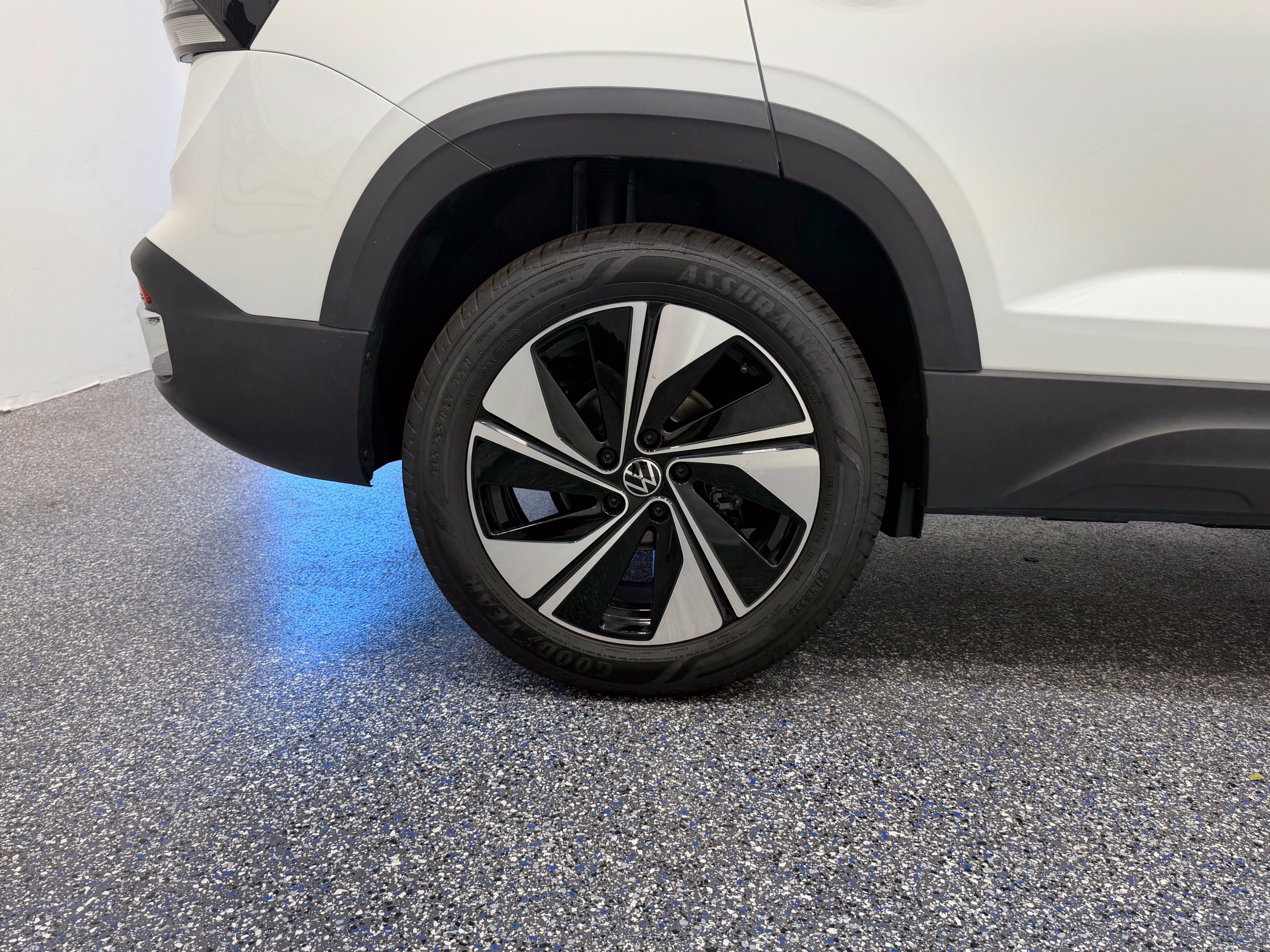 New 2026 White Volkswagen 1.5T SE image 13