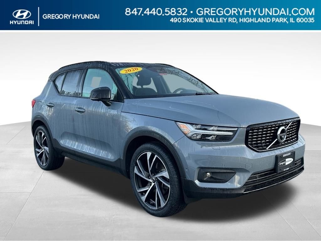 2020 Volvo XC40 T5 R-Design AWD's photo