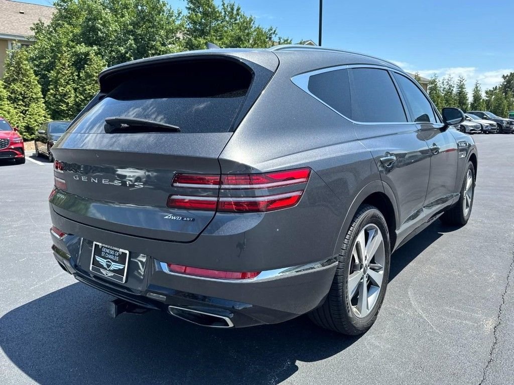 Used 2021 Himalayan Gray Genesis 3.5T image 3