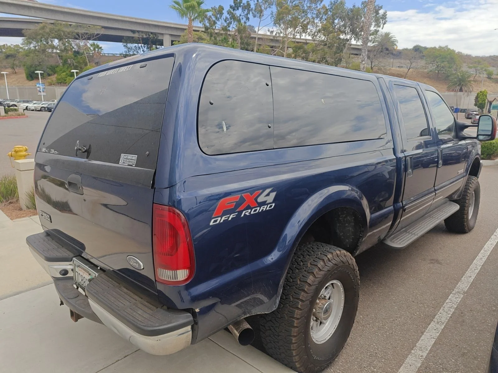 Used 2003 Blue Ford  image 3