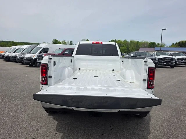 New 2026 Bright White Clear-Coat Exterior Paint RAM Tradesman image 11