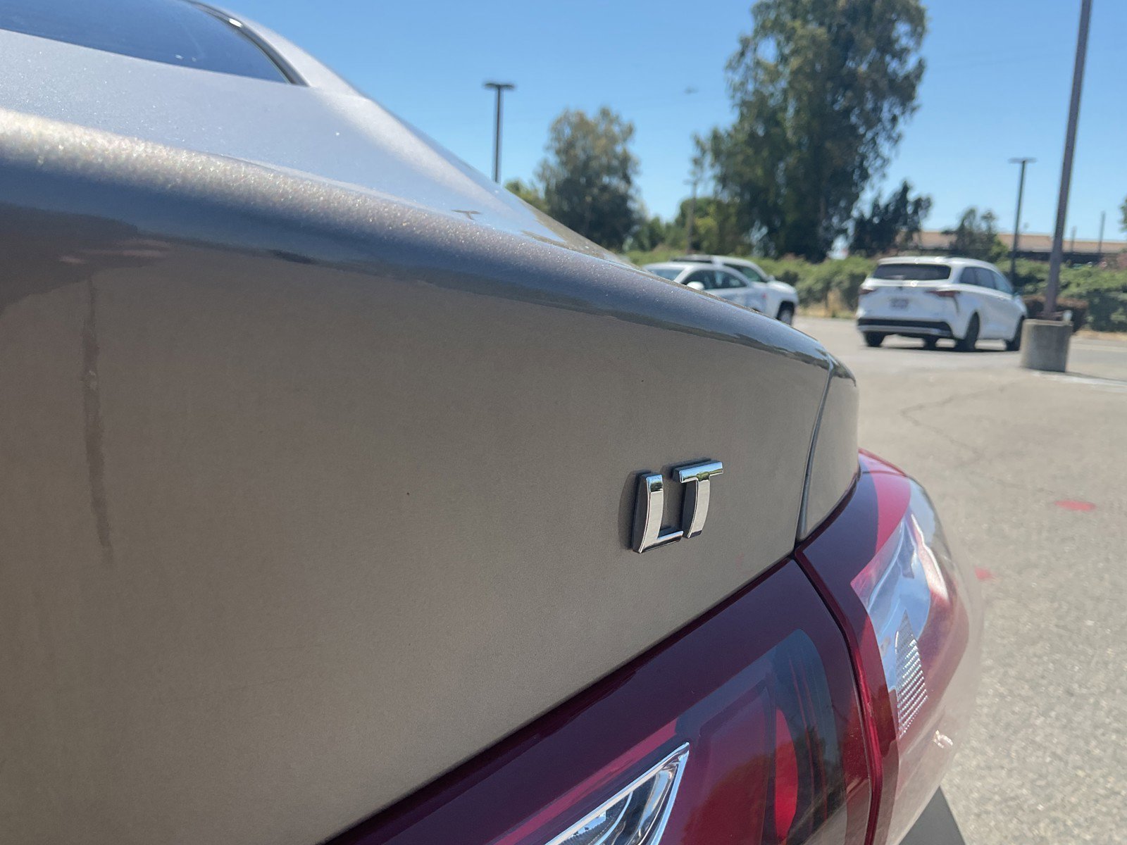 Used 2022 Mineral Gray Metallic Chevrolet LT image 10