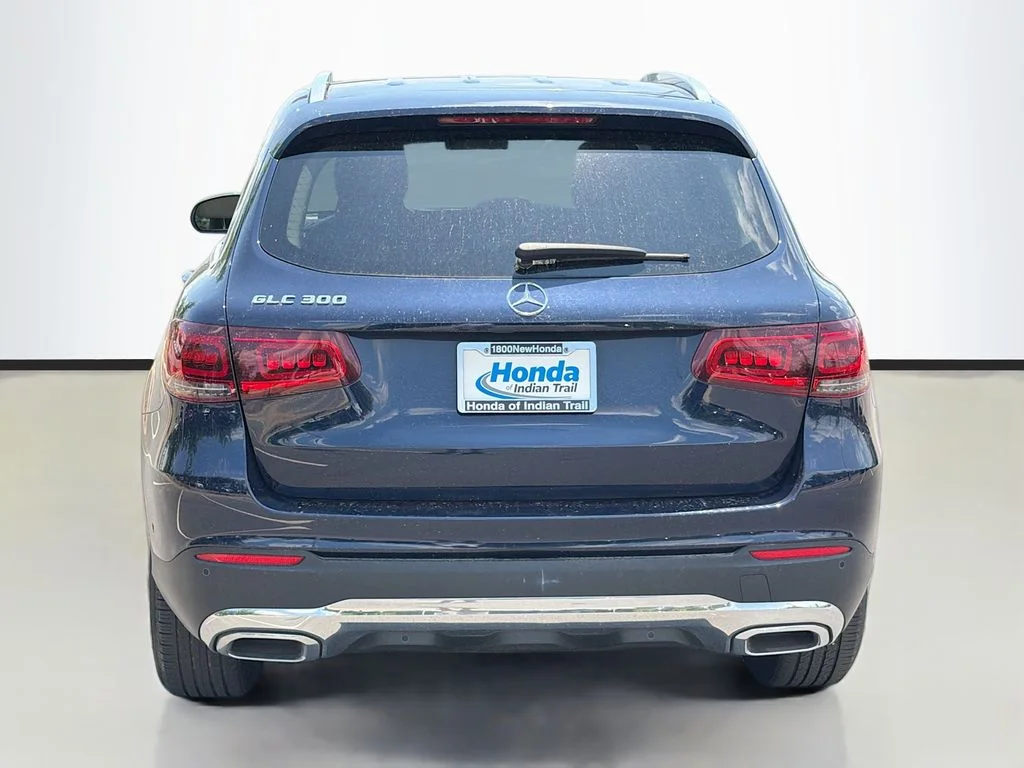 Used 2022  Mercedes-Benz GLC 300 image 6