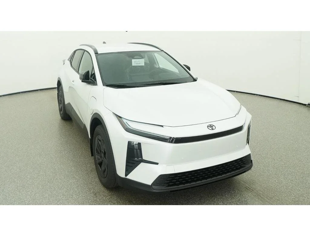 New 2026 Wind Chill Pearl Toyota SE image 14