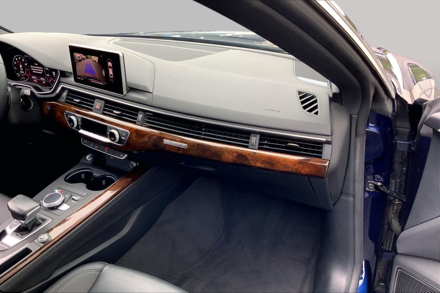 Used 2019 Navarra Blue Metallic Audi Premium Plus image 18