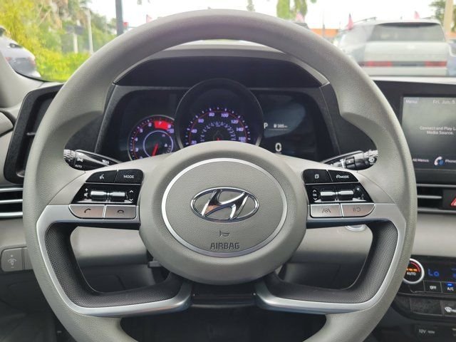 Certified Used 2023 Black Hyundai SEL image 18
