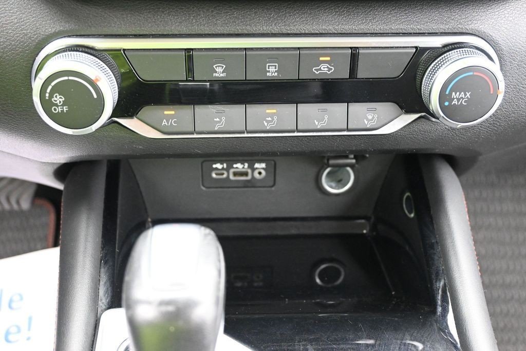 Used 2024 Brilliant Silver Metallic Nissan 2.5 SR Sedan image 11