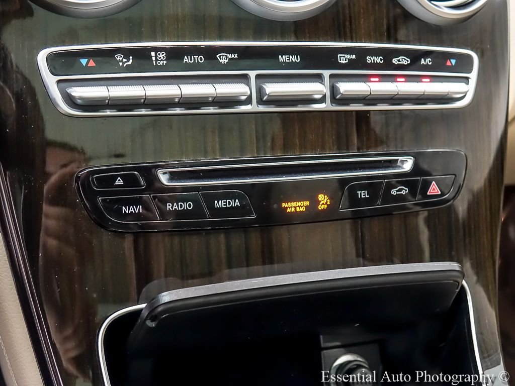 Used 2018  Mercedes-Benz GLC 300 image 20