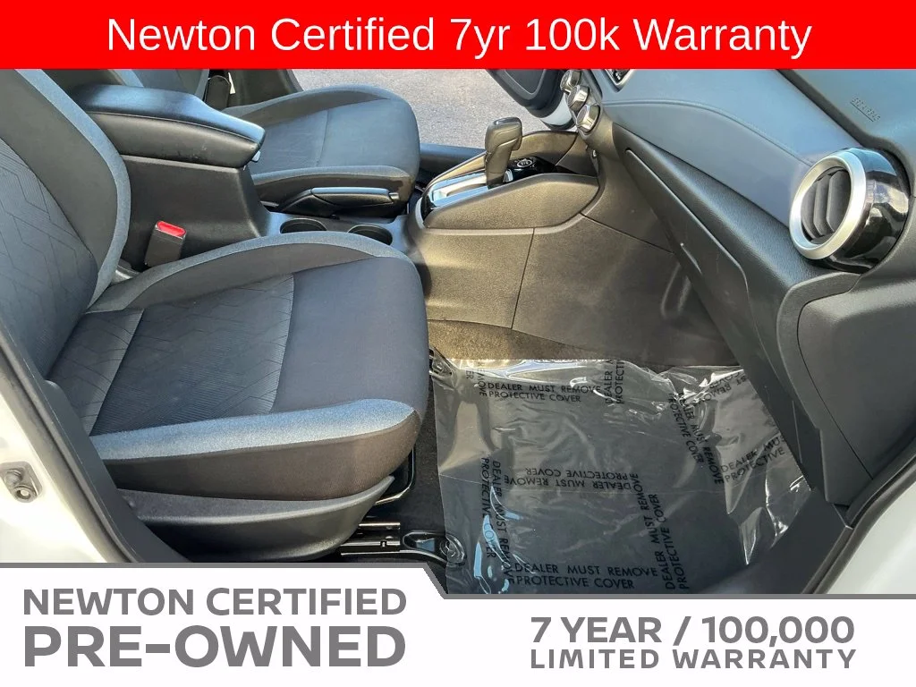 Used 2023 White Nissan 1.6 SV image 13
