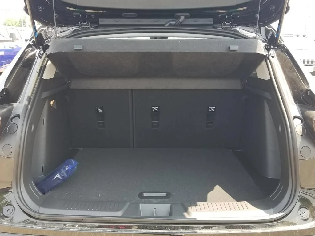 2026 Chevrolet Trax LT - Photo 11