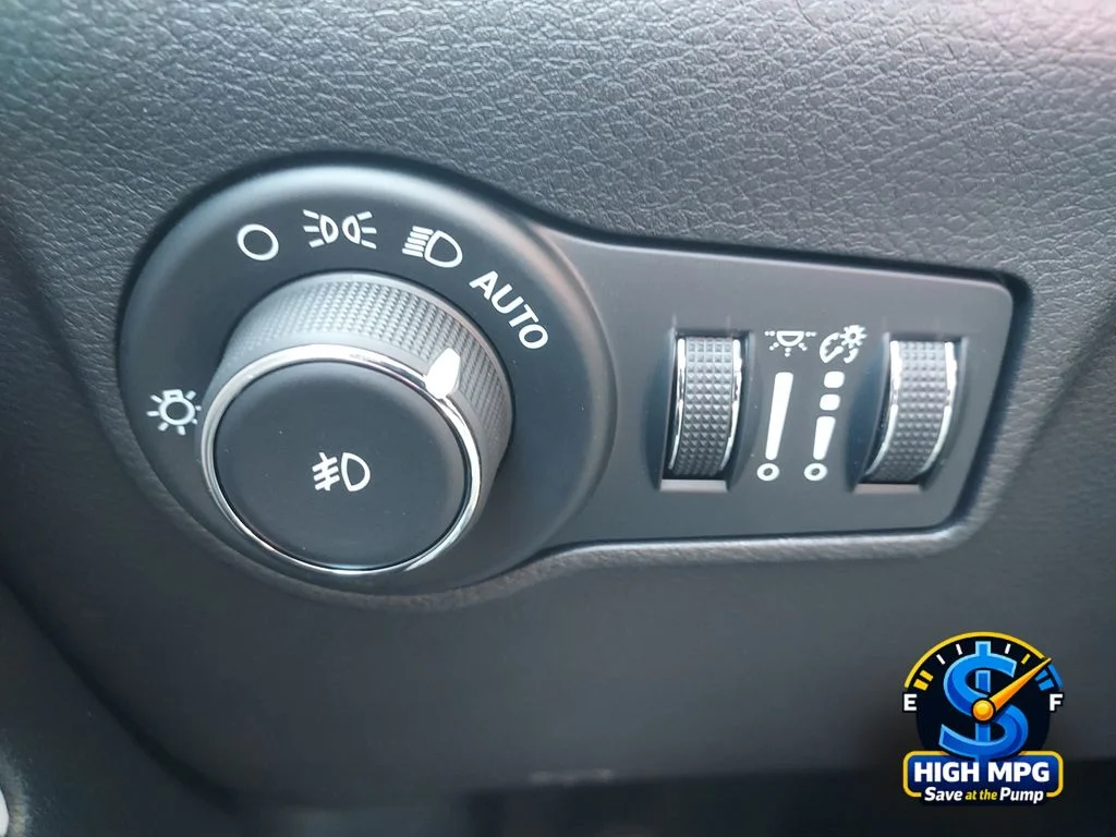 2025 Jeep Compass Limited - Photo 18