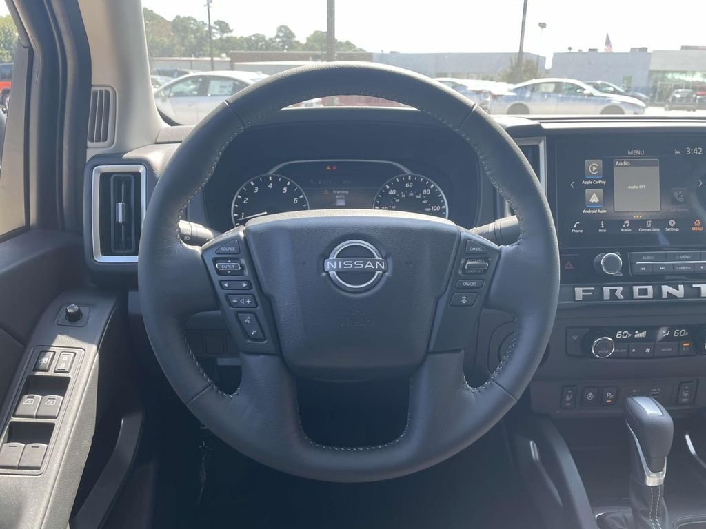 New 2026 Super Black Nissan Crew Cab SV image 11