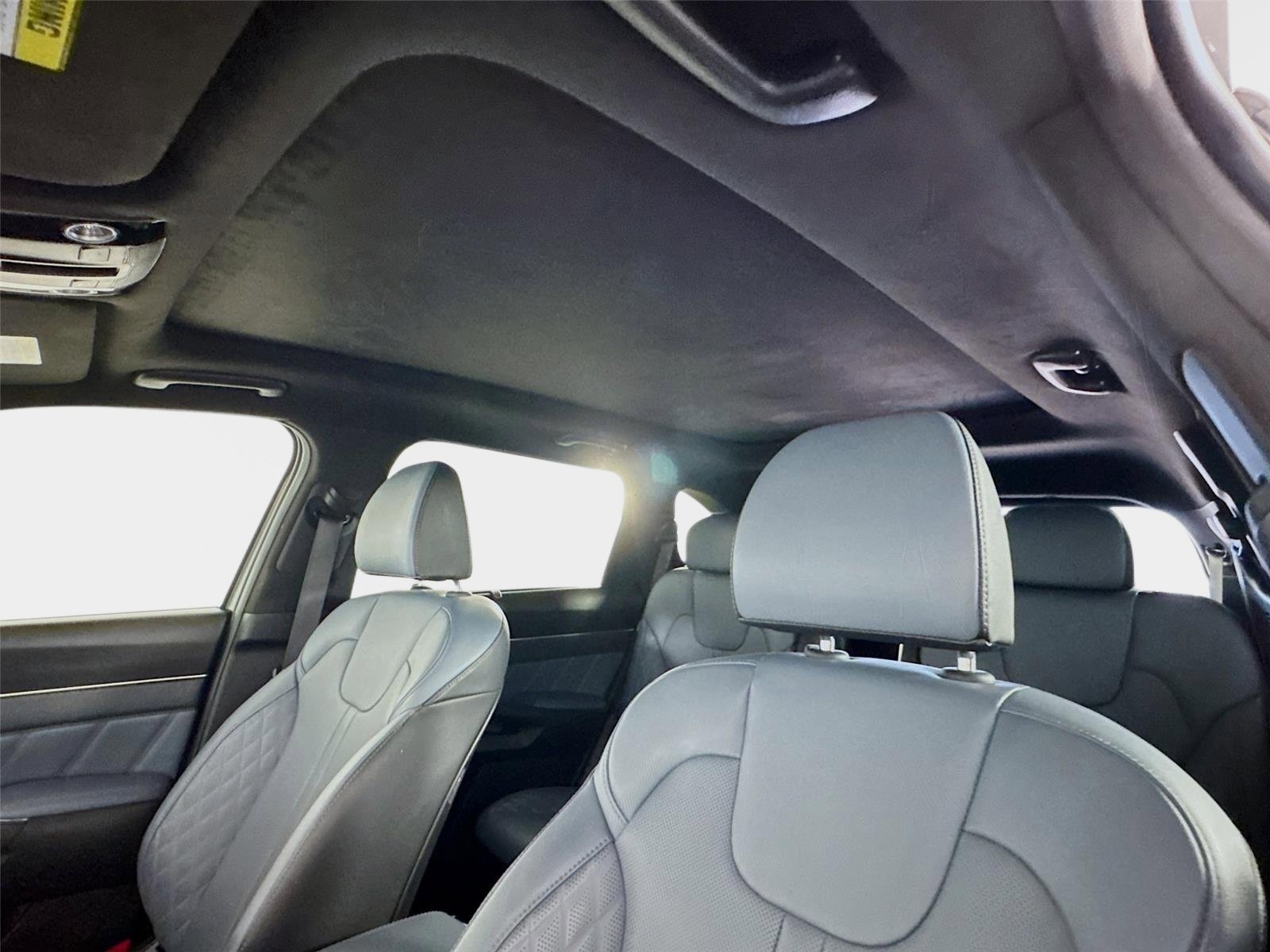 Used 2025 Steel Gray Kia SX Prestige image 14