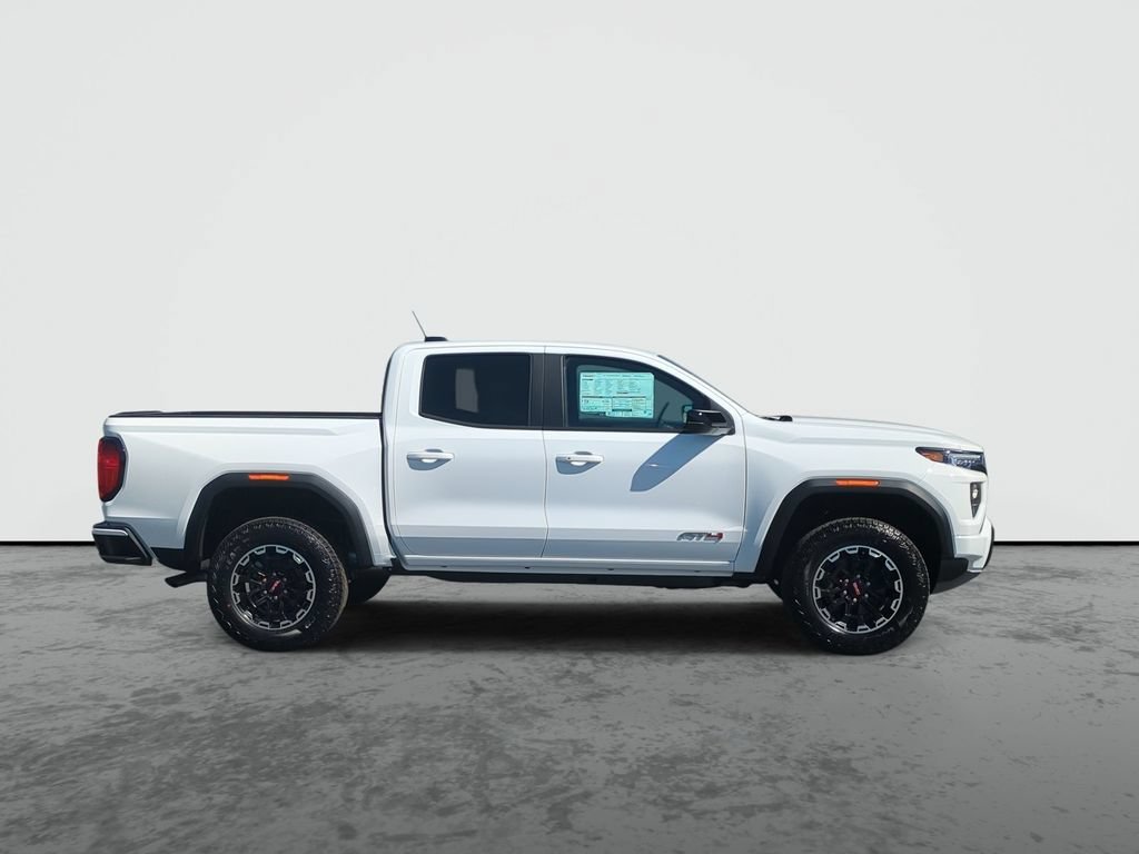 2026 GMC Canyon AT4 - Photo 9