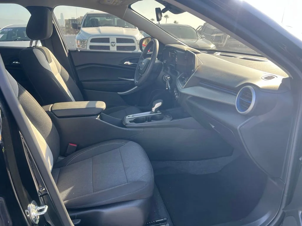 Used 2025 Mosaic Black Metallic Chevrolet LS image 14