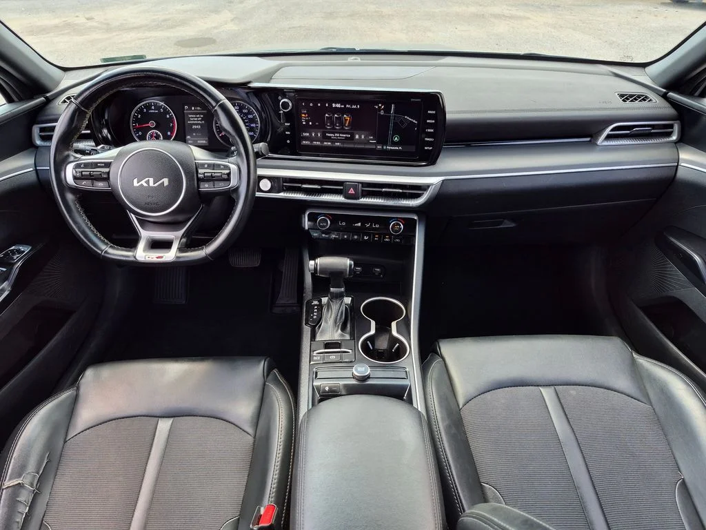 Used 2022 Gray Kia GT-Line image 20