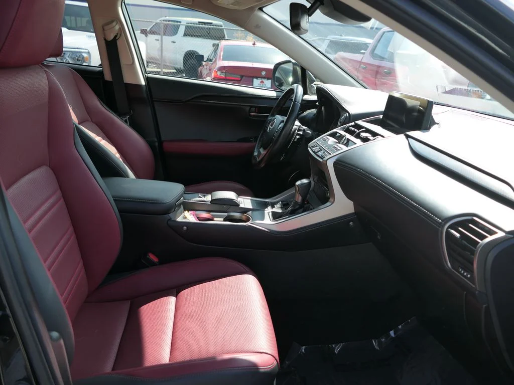Used 2020 Caviar Lexus 300h image 27