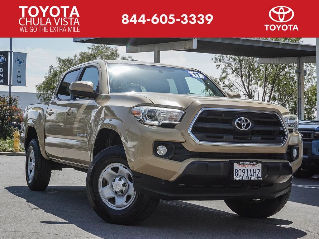 Used 2017  Toyota SR5 image 1