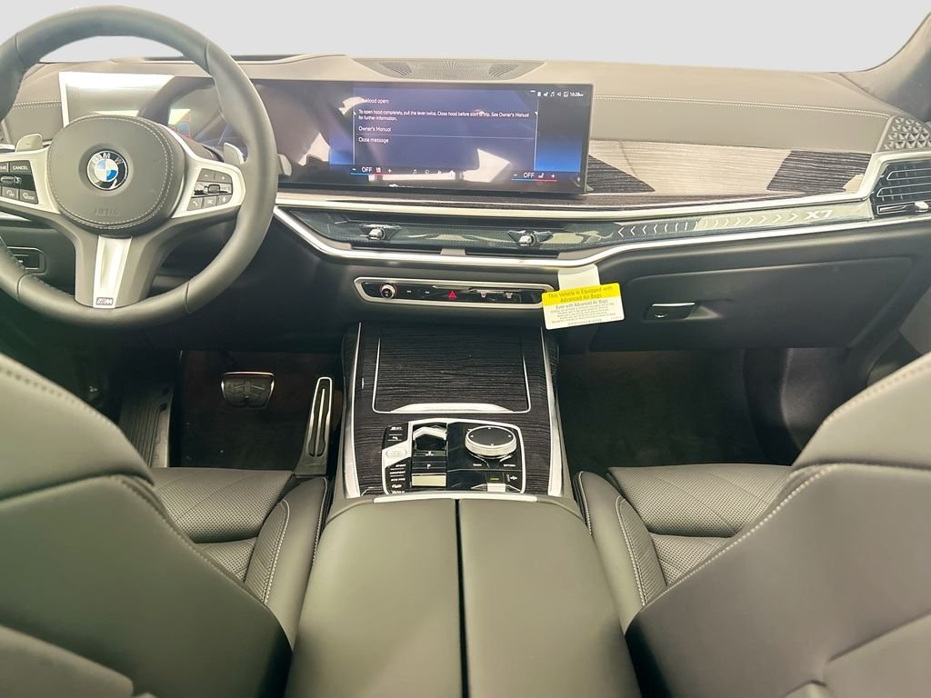 New 2027 Green Metallic BMW xDrive40i image 13