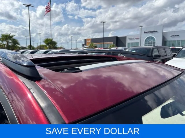 Used 2018 Red Toyota Adventure image 5