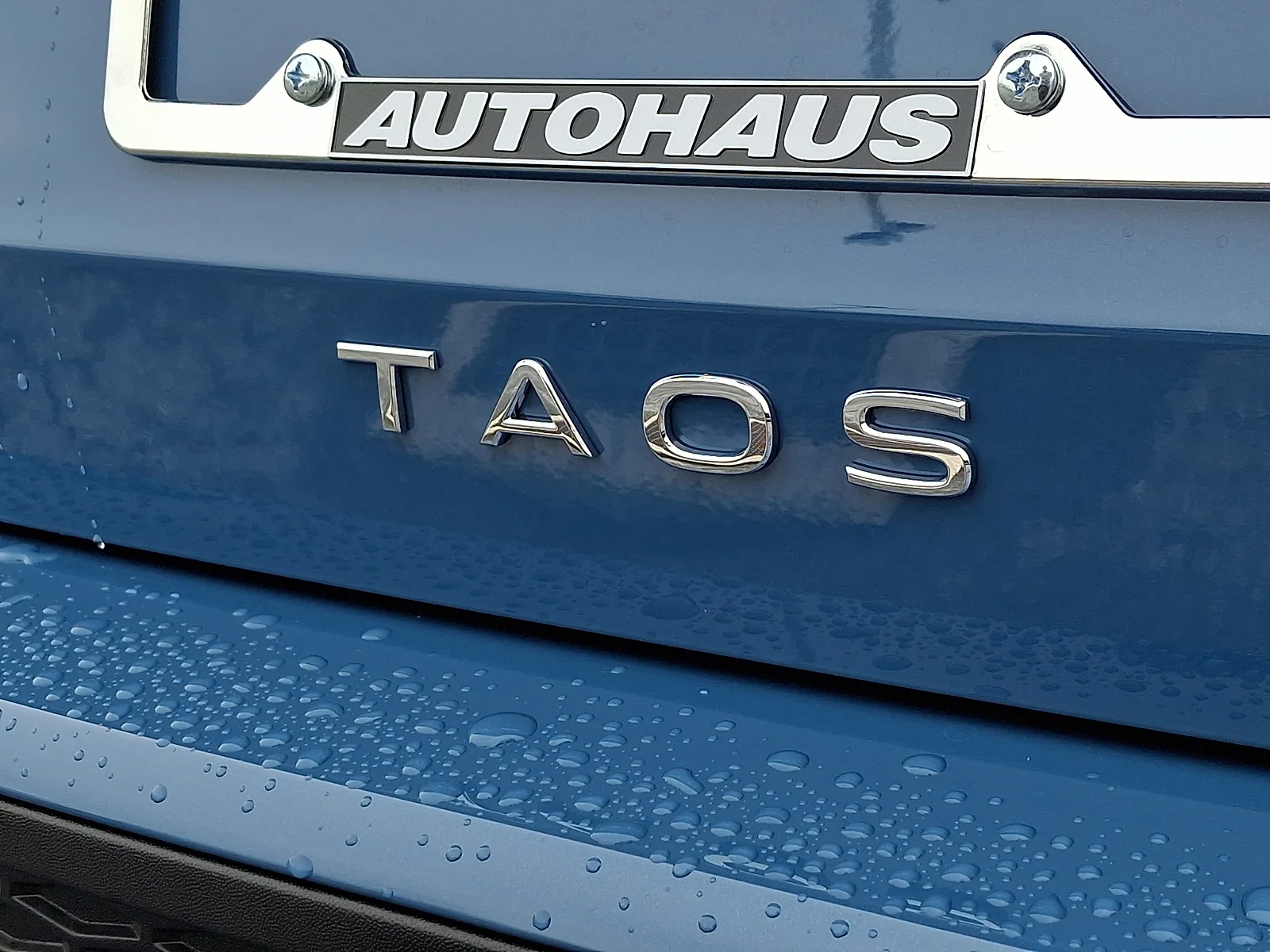 New 2027 Monterey Blue Pearl - U1U1 Volkswagen S image 12