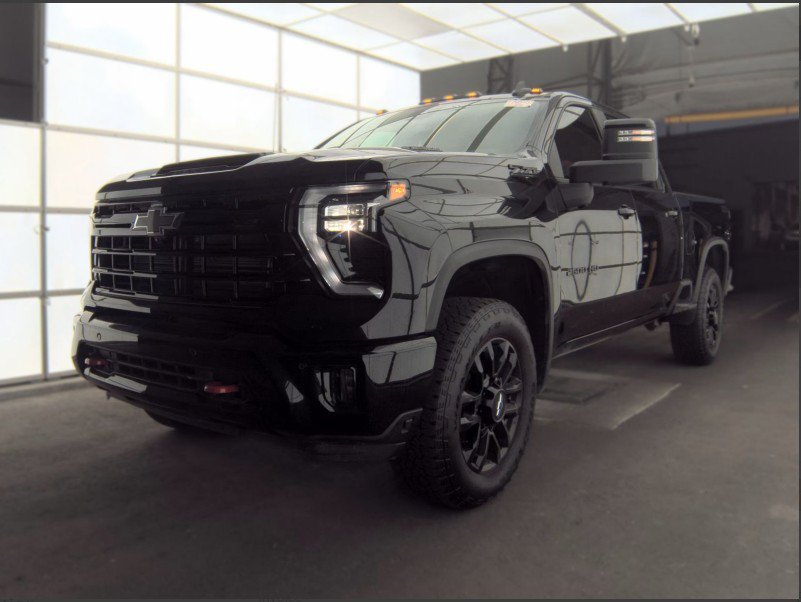 Used 2025 Black Chevrolet 4WD Crew Cab 159 LT image 1