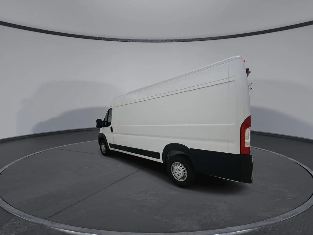 New 2026 Bright White Clear-Coat Exterior Paint RAM High Roof image 6