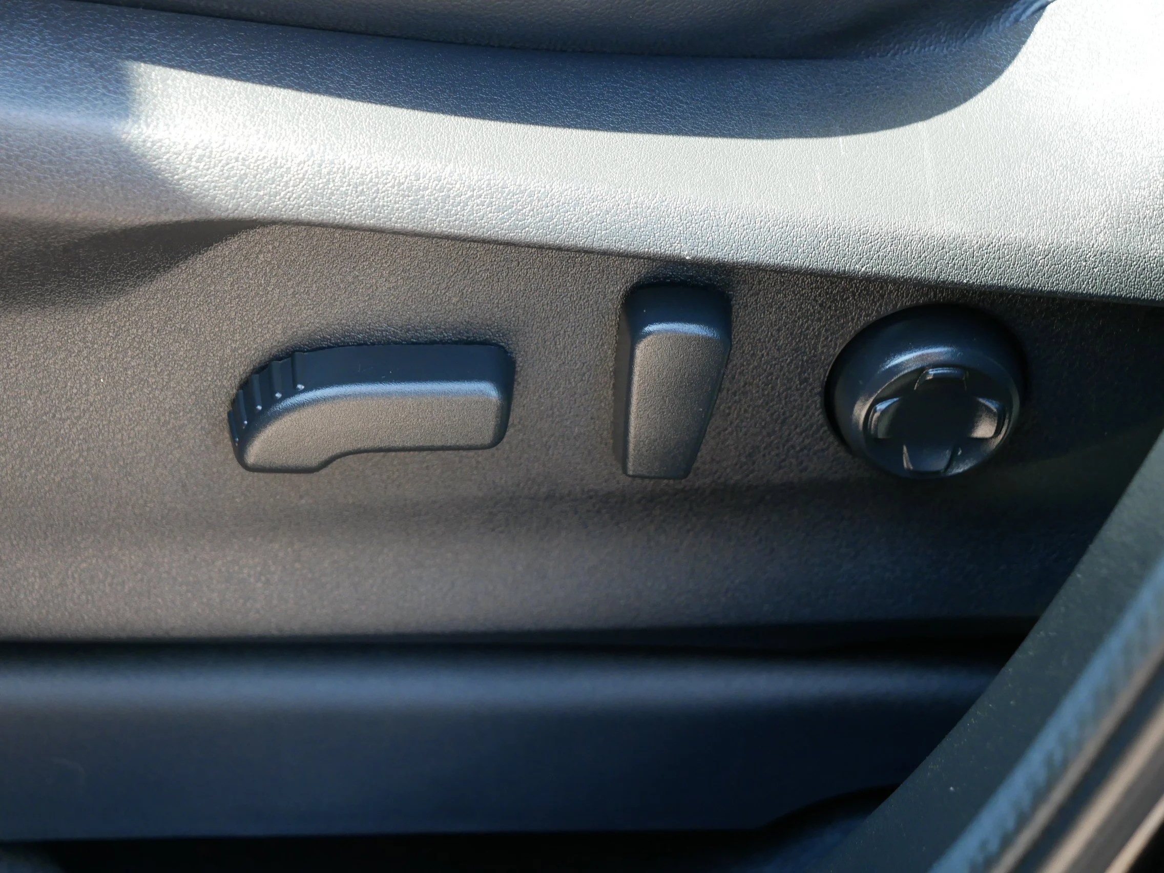 Used 2023 Crystal Black Silica Subaru Touring image 20