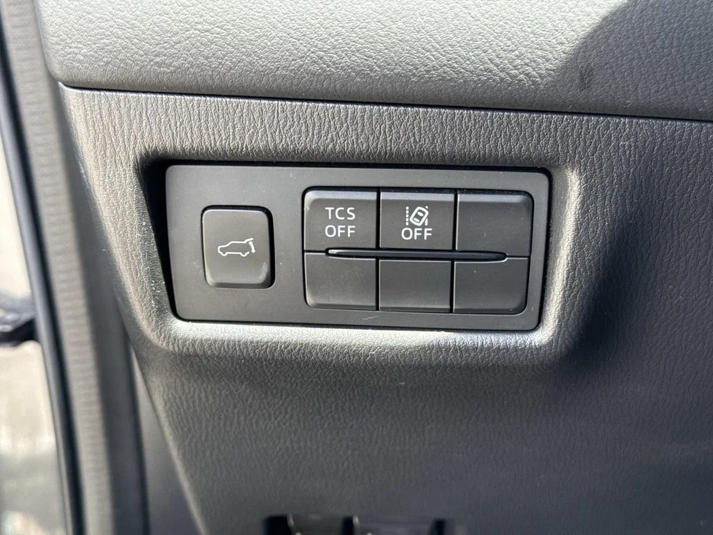 Used 2017 Gray Mazda Grand Touring image 45