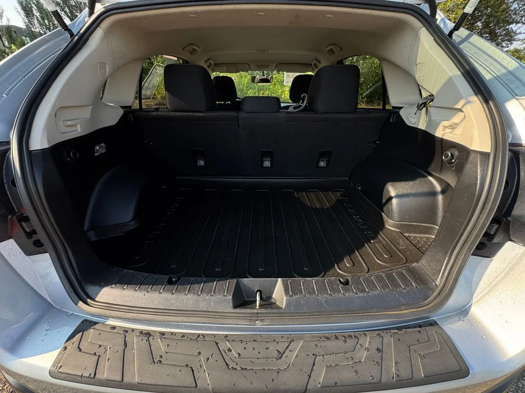 Used 2017 Ice Silver Metallic Subaru 2.0i Premium image 10