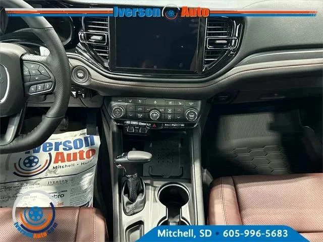 New 2026 White Knuckle Clear-Coat Exterior Paint Dodge GT PLUS image 29