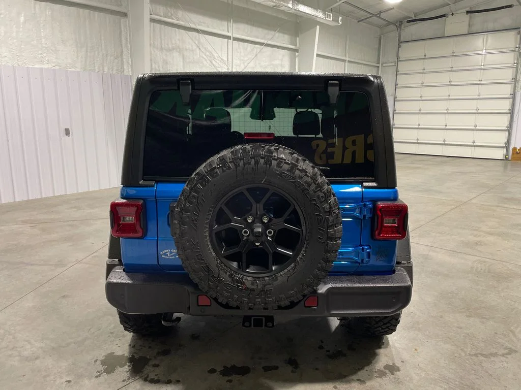 New 2026 Hydro Blue Pearl-Coat Exterior Paint Jeep Willys image 6