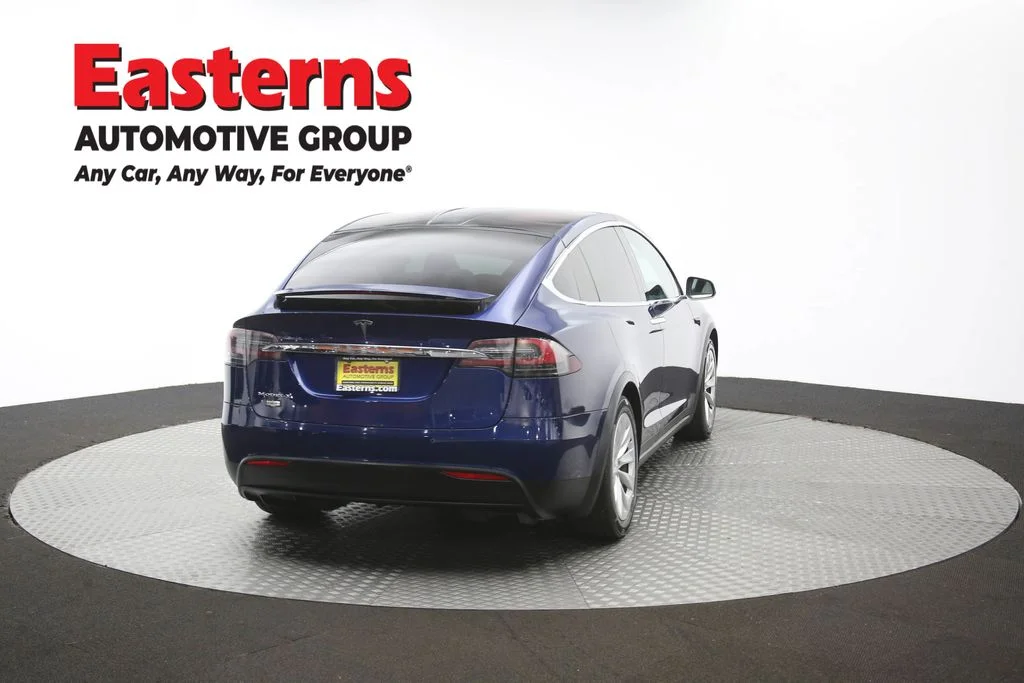 Used 2017 Blue Tesla 100D image 35