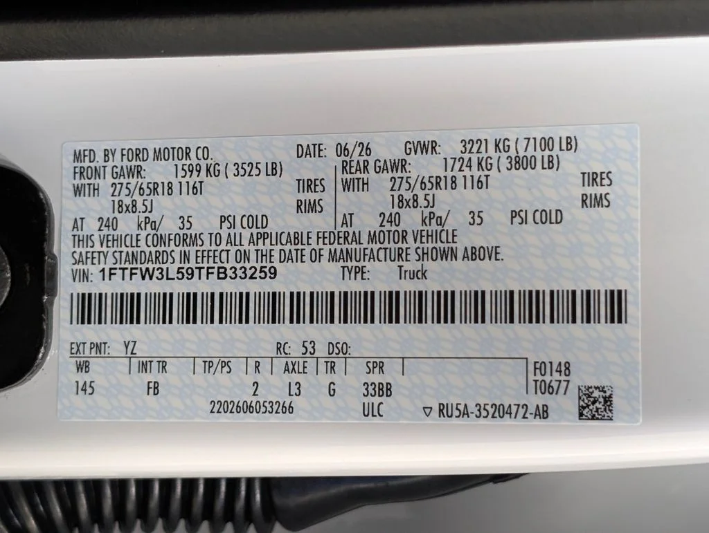New 2026 Oxford White Ford XLT image 27